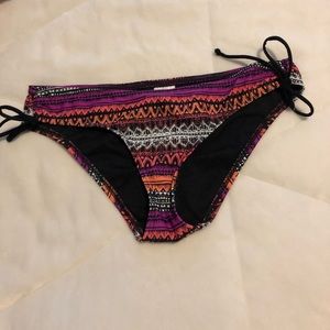 Swimsuit bottoms